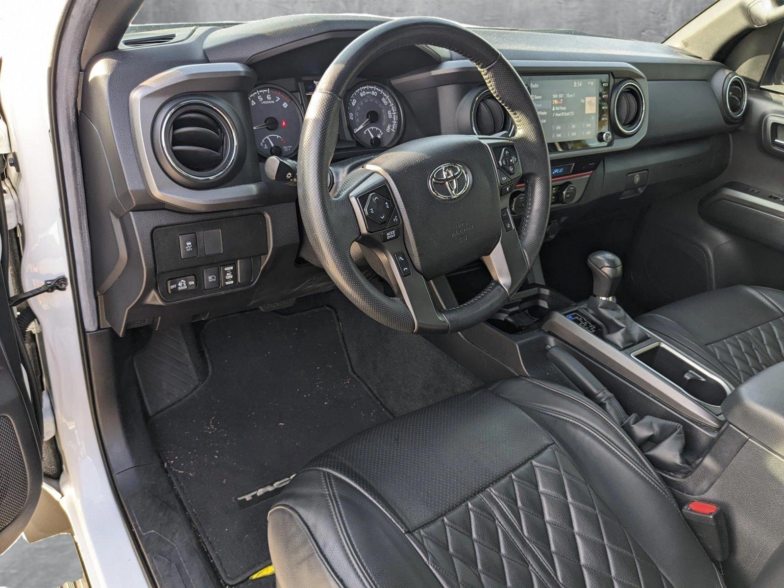 2022 Toyota Tacoma 4WD Vehicle Photo in Davie, FL 33331