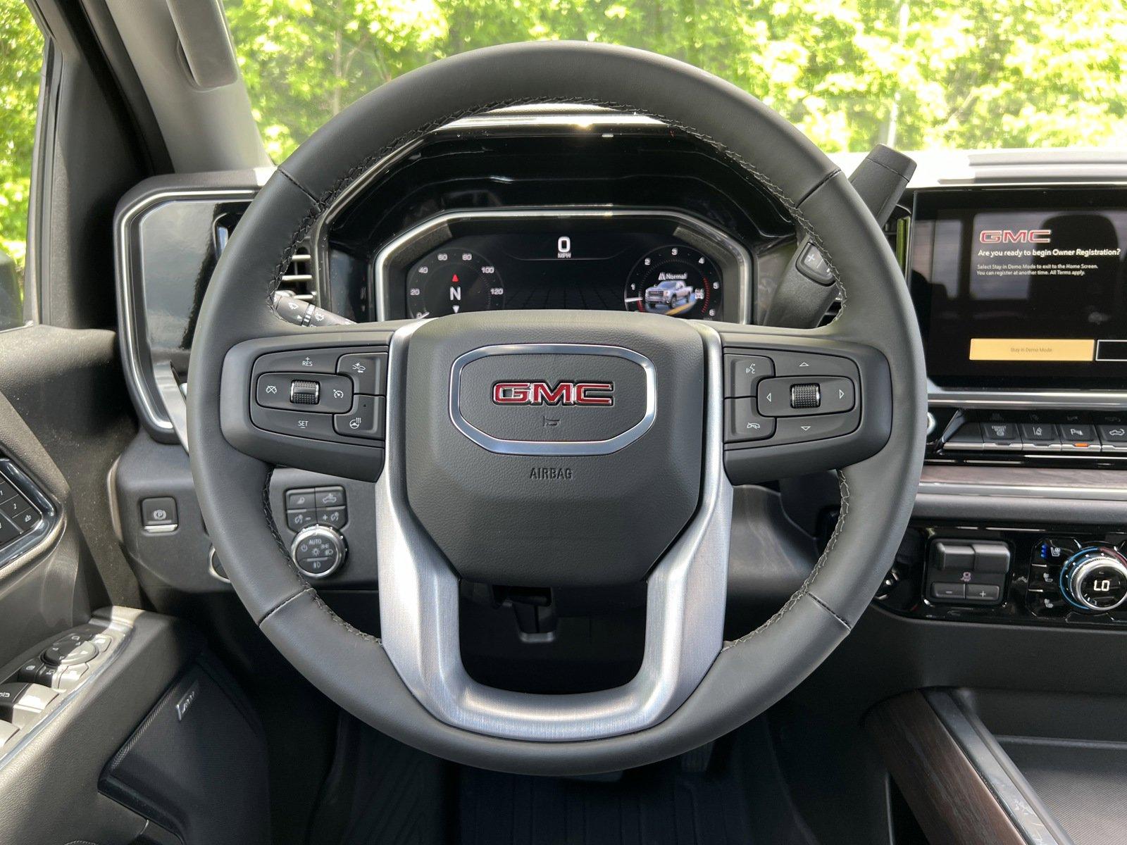 2024 GMC Sierra 2500 HD Vehicle Photo in MONROE, NC 28110-8431