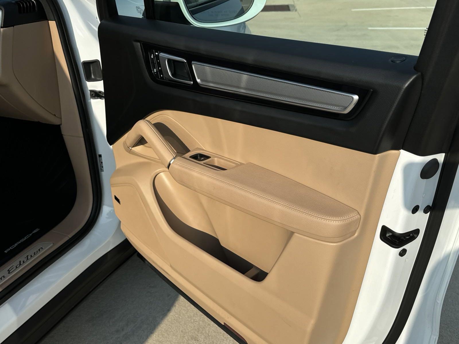 2022 Porsche Cayenne Vehicle Photo in AUSTIN, TX 78717