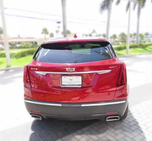 2024 Cadillac XT5 Vehicle Photo in DELRAY BEACH, FL 33483-3294