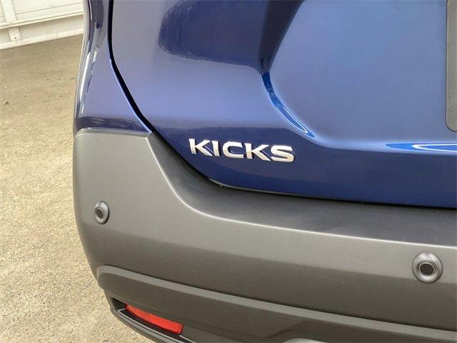 2020 Nissan Kicks Vehicle Photo in PORTLAND, OR 97225-3518