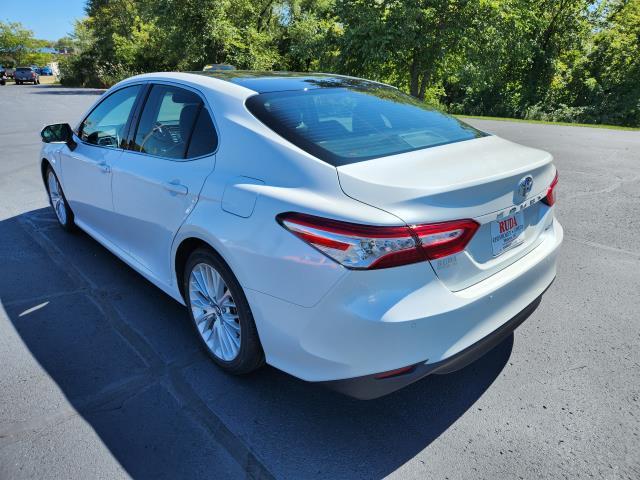 2018 Toyota Camry Vehicle Photo in MONROE, WI 53566-1050