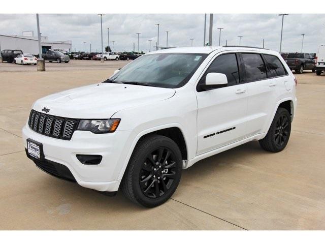 2022 Jeep Grand Cherokee WK Vehicle Photo in ROSENBERG, TX 77471-5675