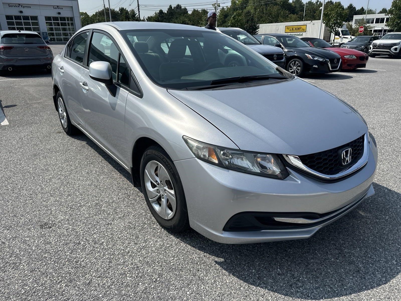 2013 Honda Civic Sedan Vehicle Photo in Mechanicsburg, PA 17050-1707