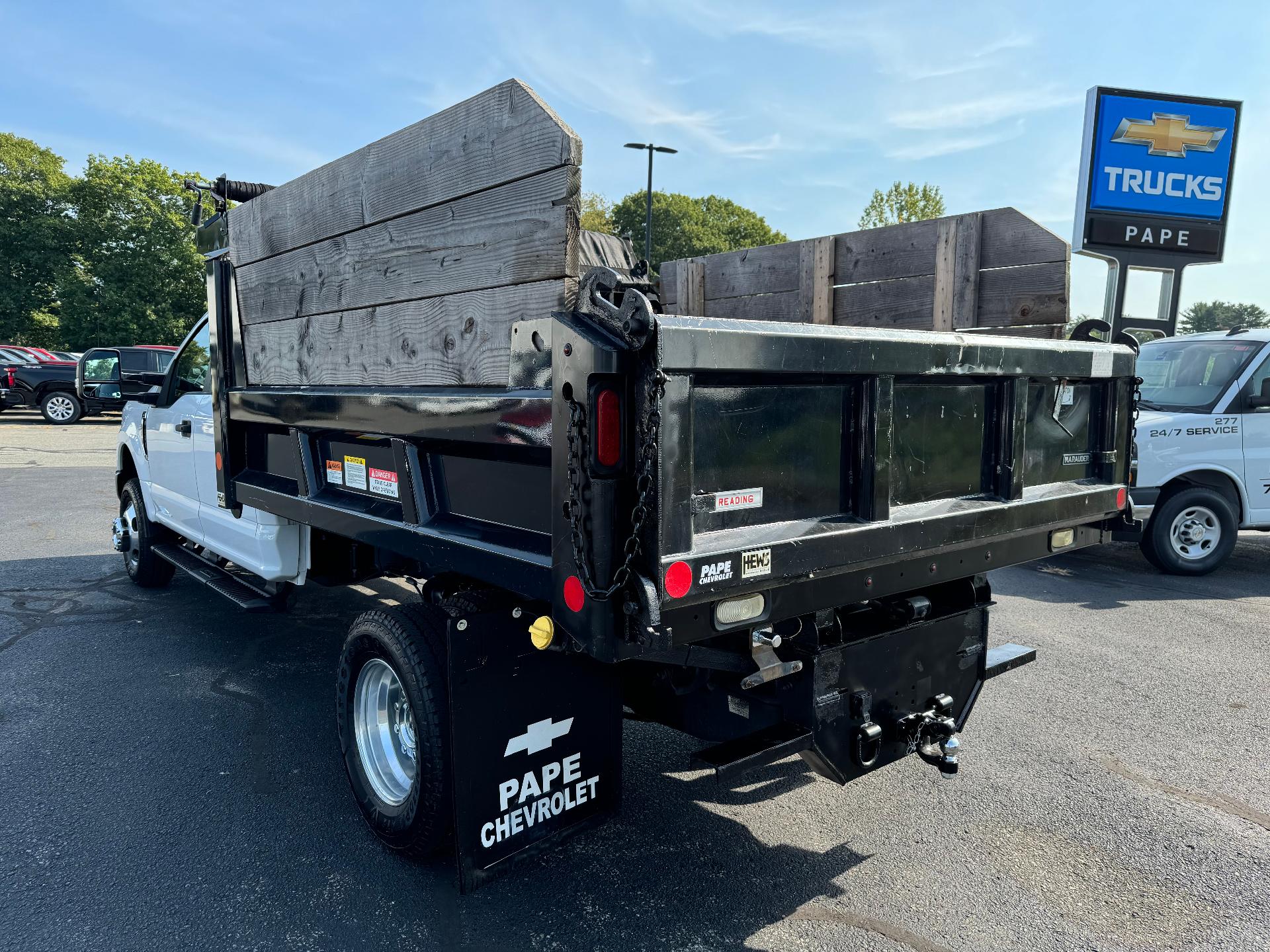 2019 Ford Super Duty F-350 DRW Vehicle Photo in SOUTH PORTLAND, ME 04106-1997