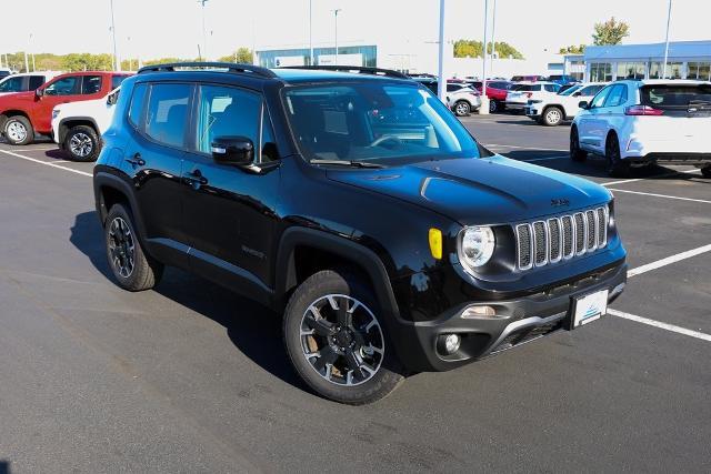 2023 Jeep Renegade Vehicle Photo in GREEN BAY, WI 54304-5303