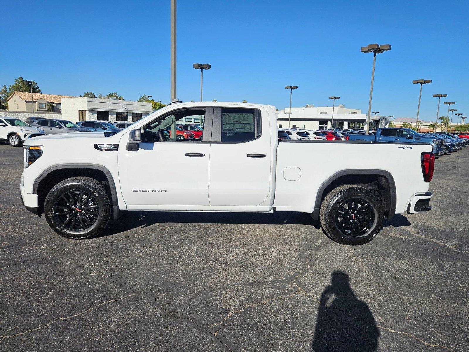 2024 GMC Sierra 1500 Vehicle Photo in LAS VEGAS, NV 89146-3033