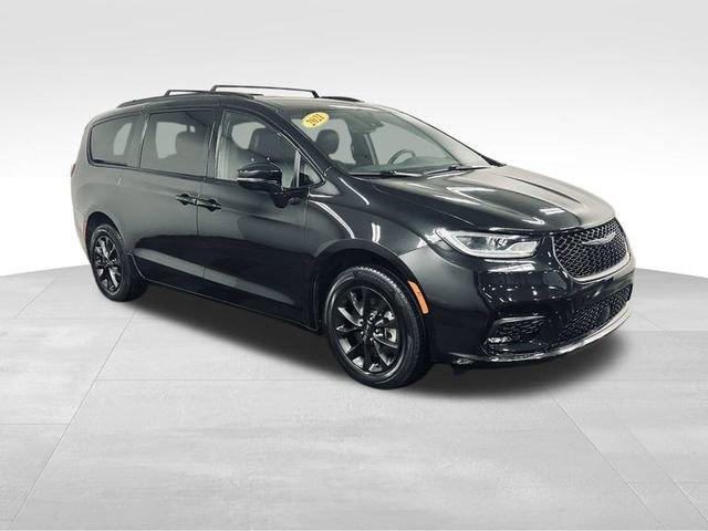 2021 Chrysler Pacifica Vehicle Photo in MEDINA, OH 44256-9631