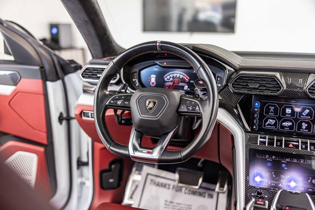 2021 Lamborghini Urus Vehicle Photo in Saint Charles, IL 60174