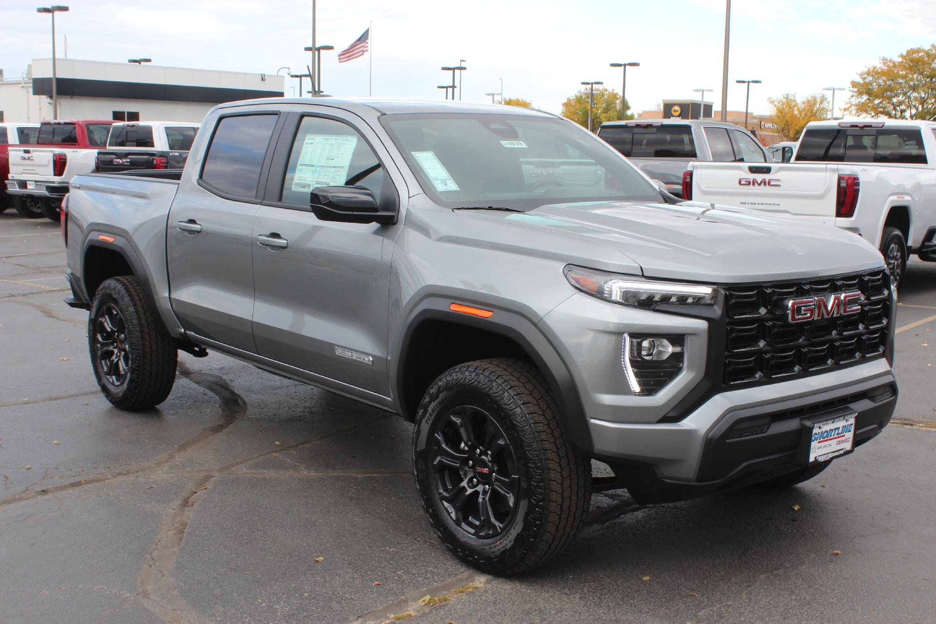 2024 GMC Canyon Vehicle Photo in AURORA, CO 80012-4011