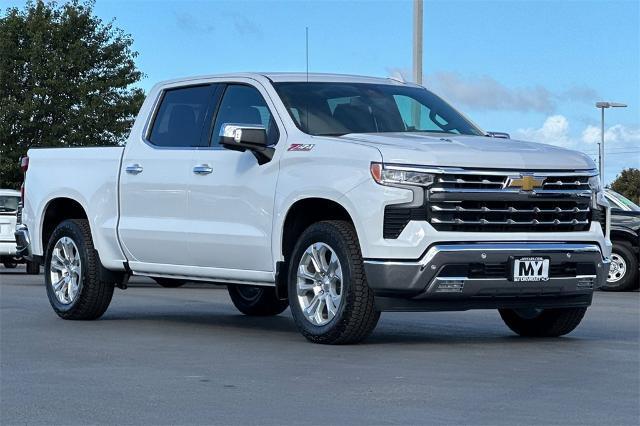 2025 Chevrolet Silverado 1500 Vehicle Photo in SALINAS, CA 93907-2500