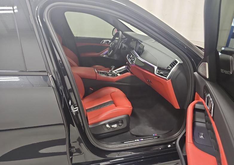 2022 BMW X6 M Vehicle Photo in Plainfield, IL 60586