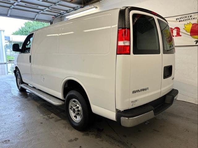 2022 GMC Savana Cargo 2500 Vehicle Photo in RED SPRINGS, NC 28377-1640