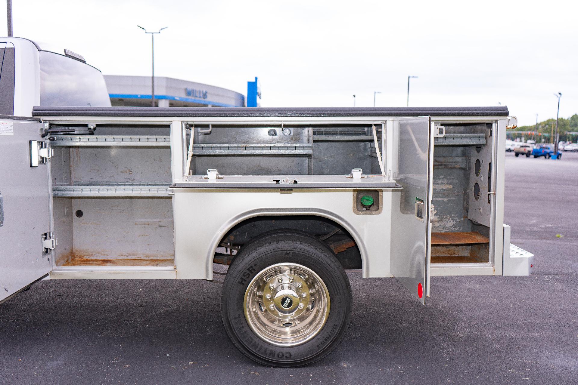 2019 Ford Super Duty F-450 DRW Vehicle Photo in SMYRNA, DE 19977-2874