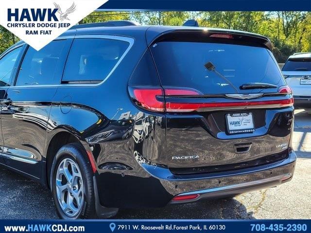 2023 Chrysler Pacifica Vehicle Photo in Plainfield, IL 60586