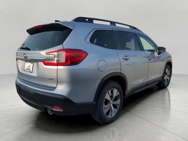 2024 Subaru Ascent Vehicle Photo in Green Bay, WI 54304