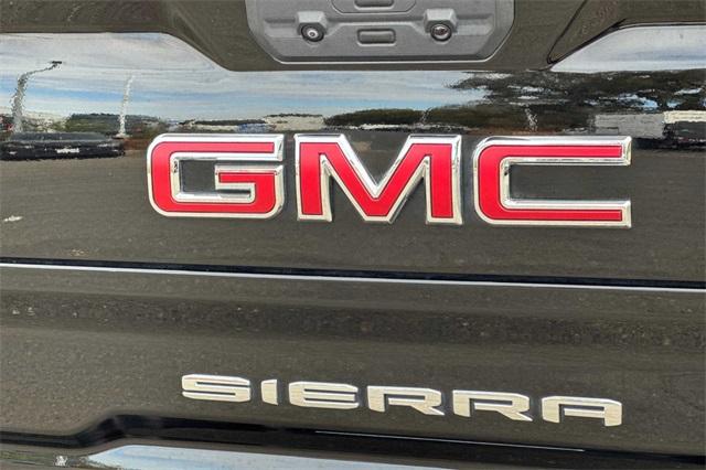 2022 GMC Sierra 1500 Vehicle Photo in ELK GROVE, CA 95757-8703