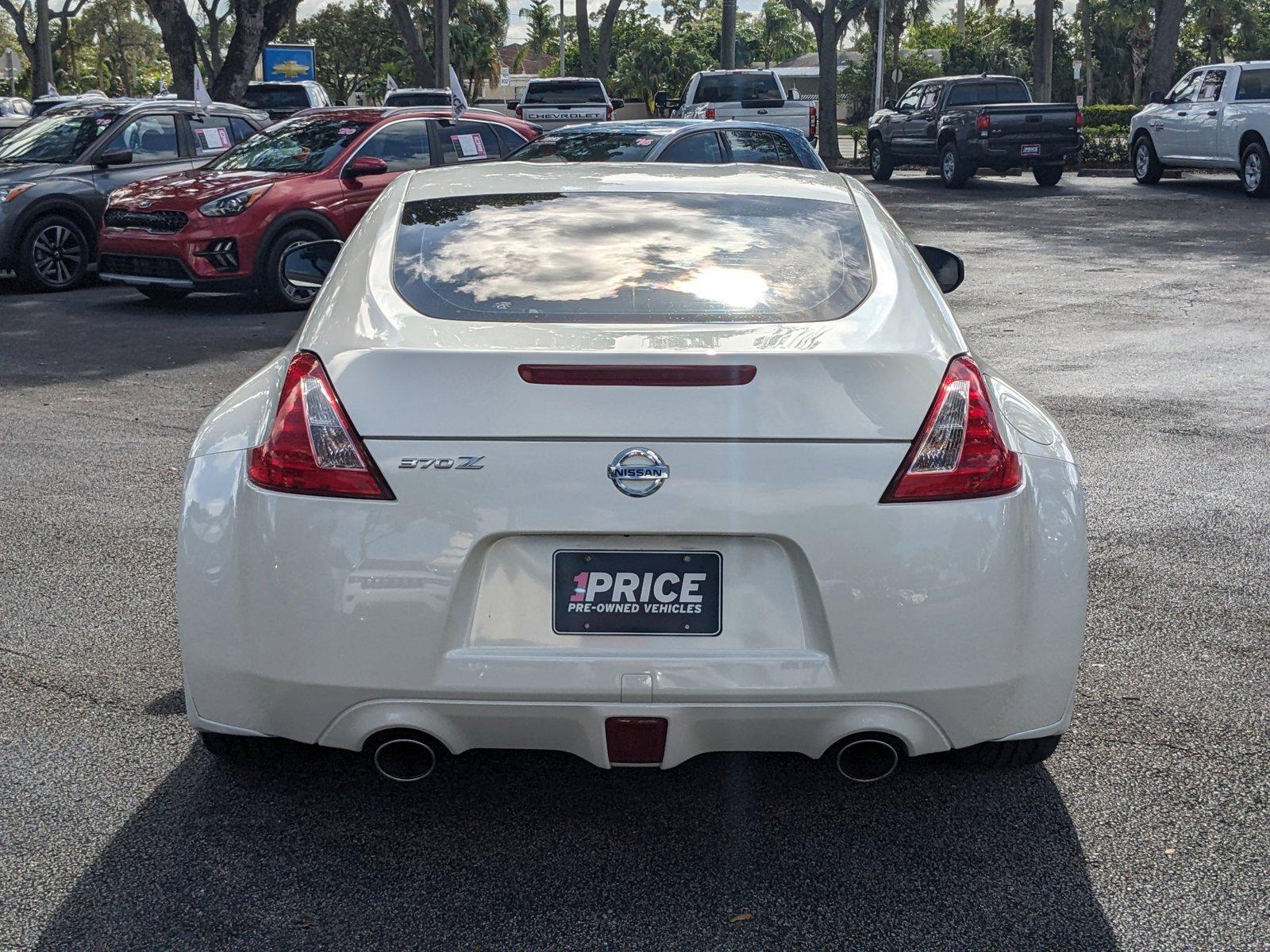 2016 Nissan 370Z Vehicle Photo in GREENACRES, FL 33463-3207