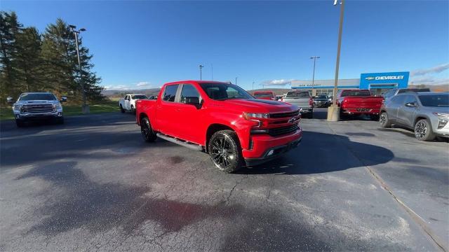 Certified 2021 Chevrolet Silverado 1500 RST with VIN 1GCUYEED5MZ369957 for sale in Tully, NY