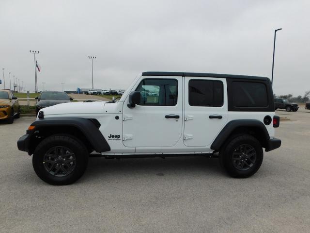 2024 Jeep Wrangler Vehicle Photo in Gatesville, TX 76528