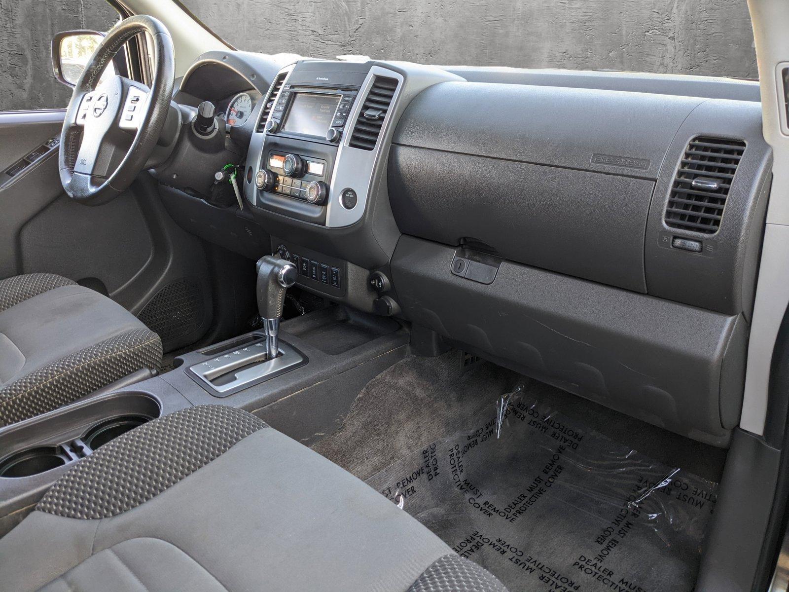 2018 Nissan Frontier Vehicle Photo in VALENCIA, CA 91355-1705