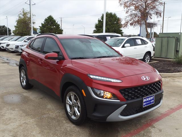 Used 2022 Hyundai Kona SEL with VIN KM8K62AB1NU798085 for sale in Denton, TX