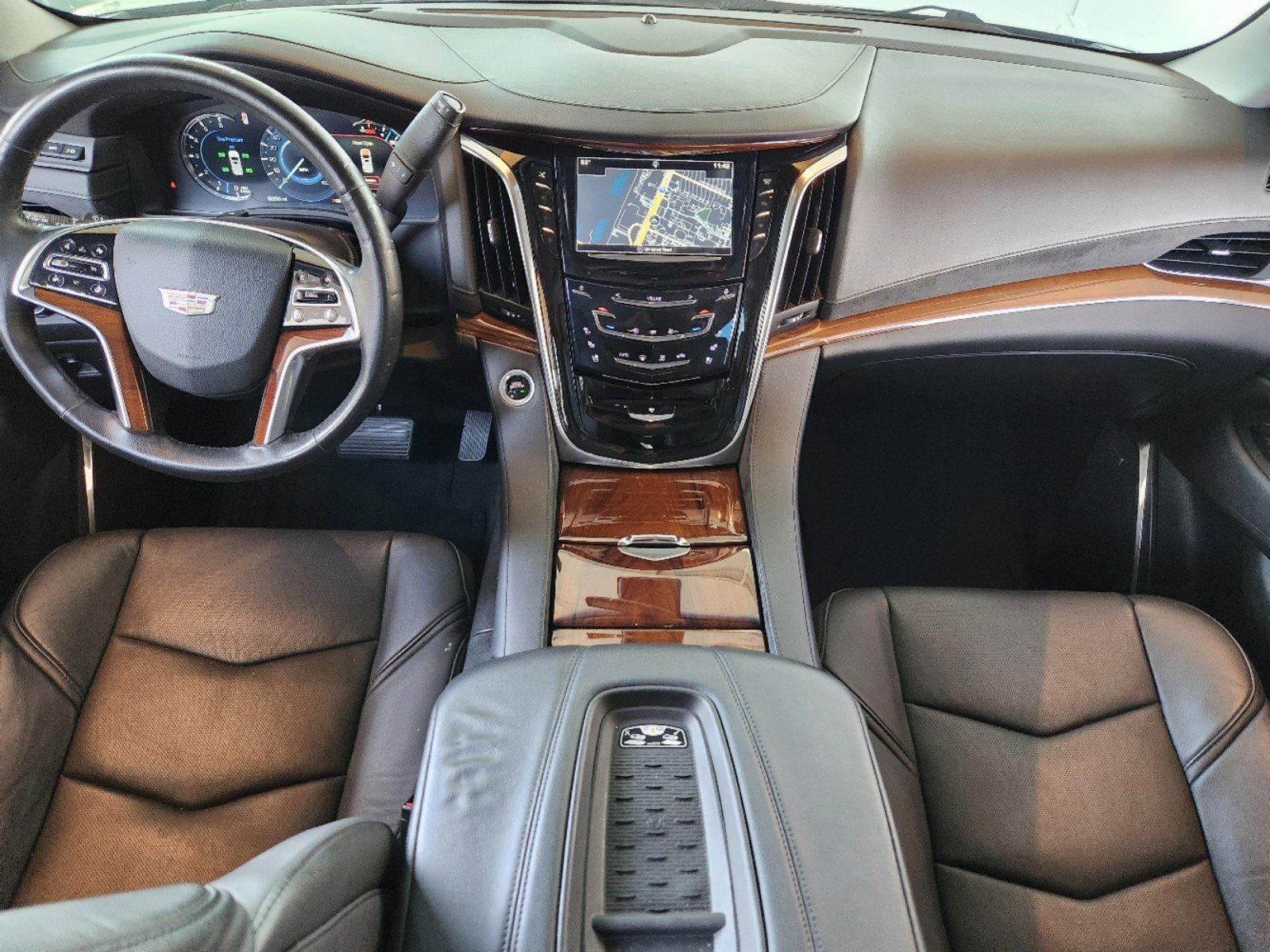 2016 Cadillac Escalade Vehicle Photo in HOUSTON, TX 77079-1502