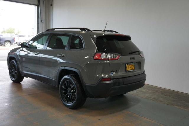 2023 Jeep Cherokee Vehicle Photo in ANCHORAGE, AK 99515-2026