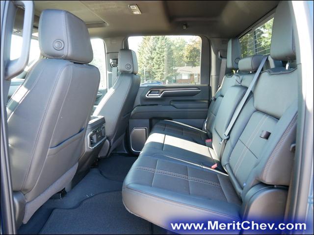 2025 Chevrolet Silverado 3500 HD Vehicle Photo in MAPLEWOOD, MN 55119-4794