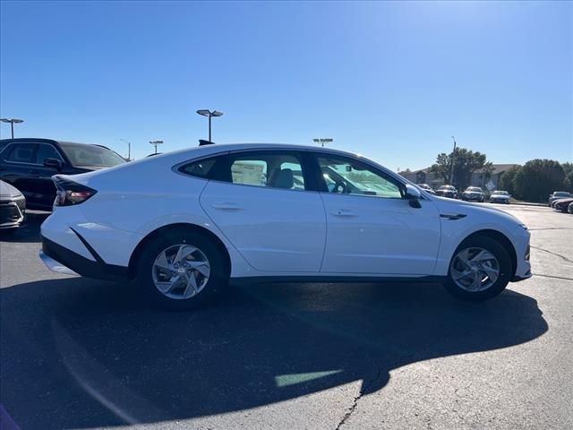 2025 Hyundai SONATA Vehicle Photo in O'Fallon, IL 62269