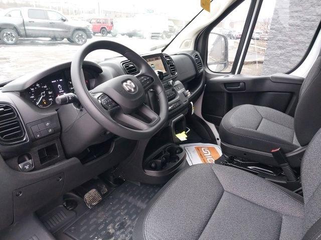 2023 Ram ProMaster Cutaway Vehicle Photo in MEDINA, OH 44256-9631