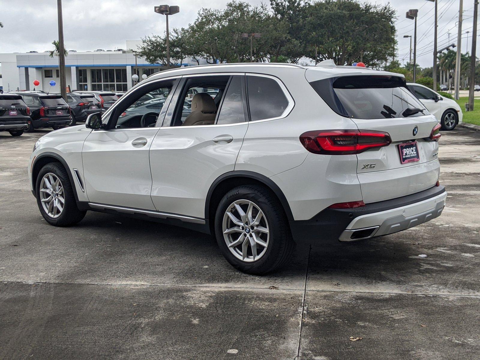 2022 BMW X5 sDrive40i Vehicle Photo in Delray Beach, FL 33444