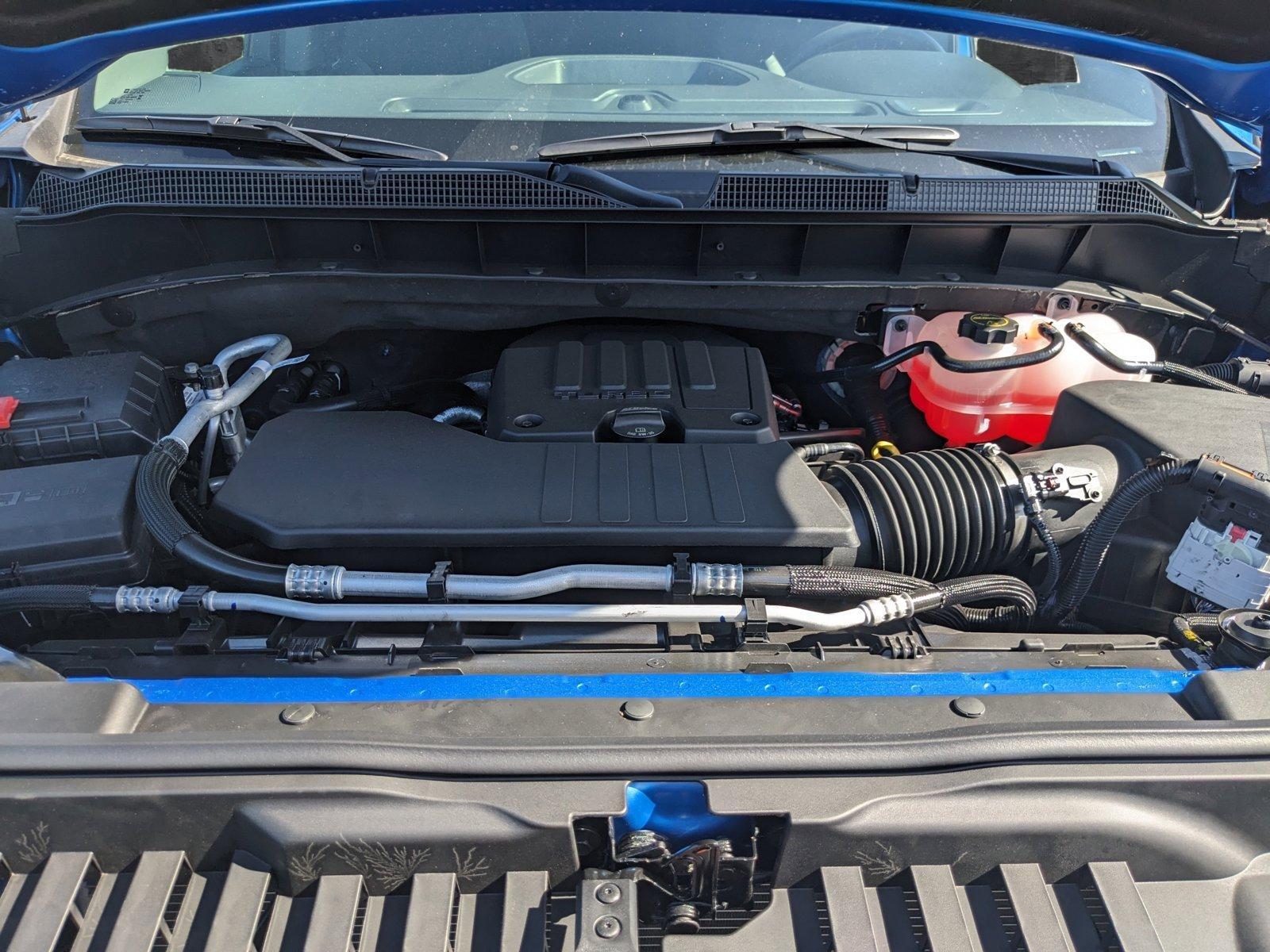 2025 Chevrolet Silverado 1500 Vehicle Photo in MIAMI, FL 33172-3015