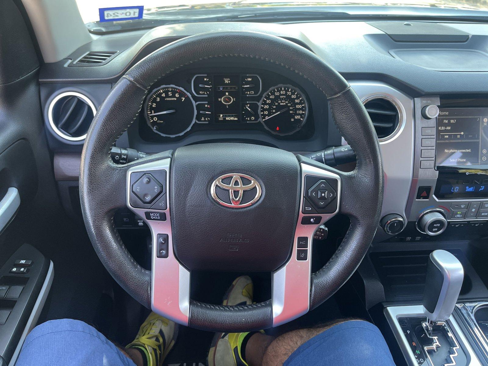 2021 Toyota Tundra 4WD Vehicle Photo in Corpus Christi, TX 78415