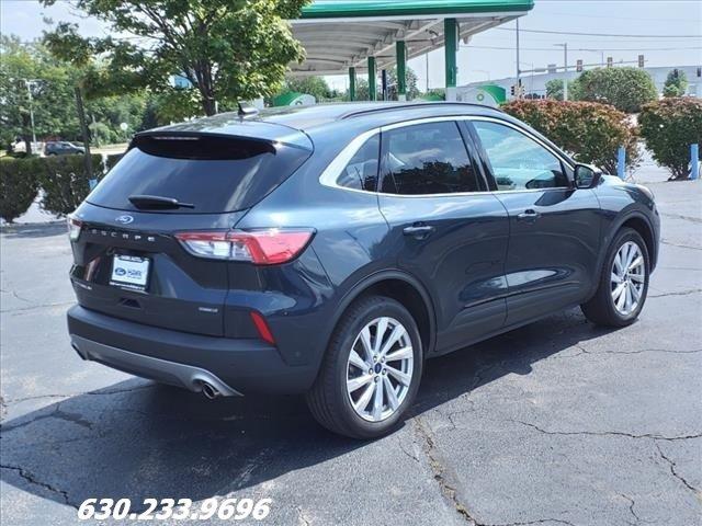 2022 Ford Escape Vehicle Photo in Saint Charles, IL 60174