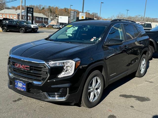 2024 GMC Terrain Vehicle Photo in LOWELL, MA 01852-4336