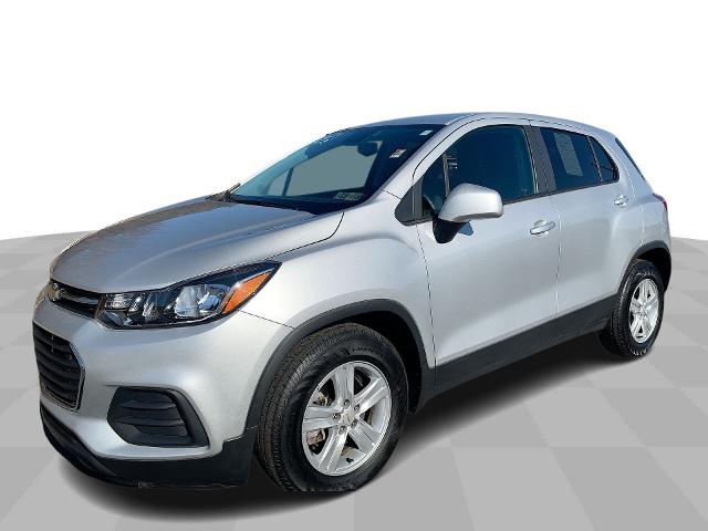 2021 Chevrolet Trax Vehicle Photo in MOON TOWNSHIP, PA 15108-2571