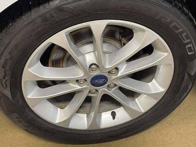 Used 2020 Ford Fusion SE with VIN 3FA6P0HD9LR261229 for sale in Manchester, IA