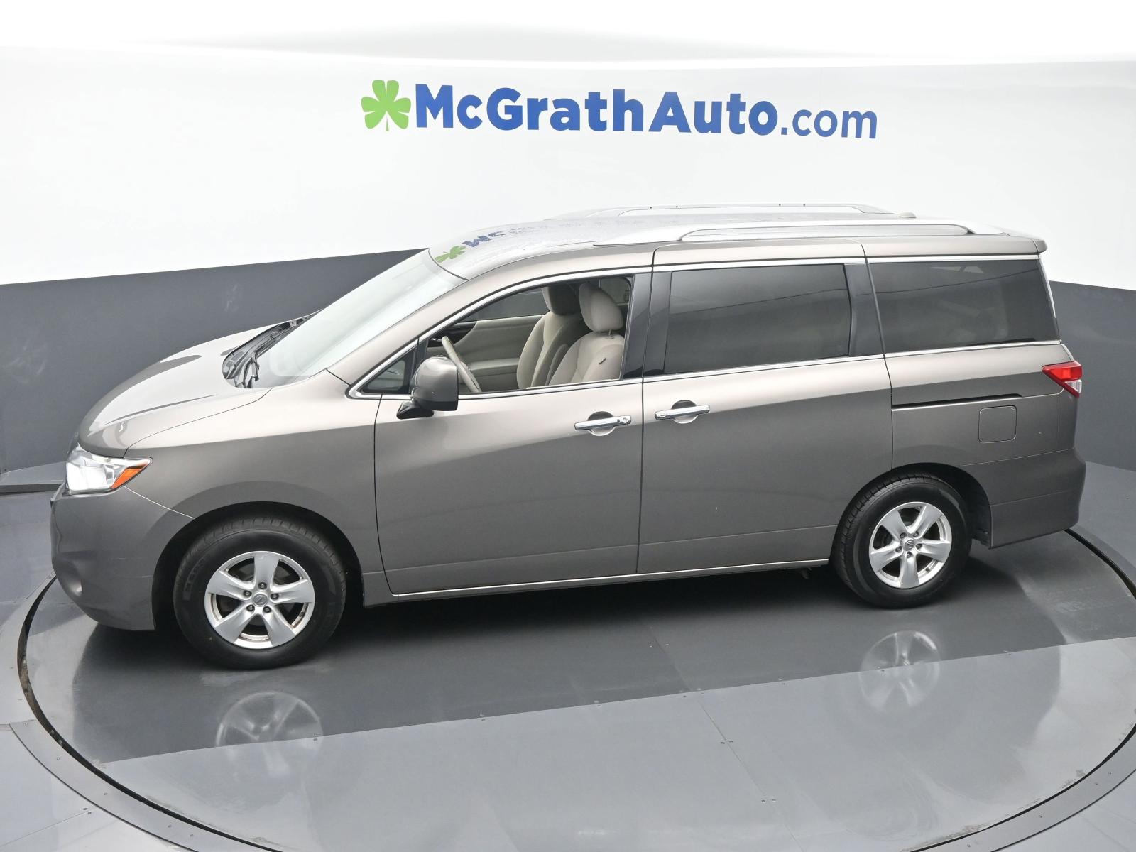 2017 Nissan Quest Vehicle Photo in Marion, IA 52302