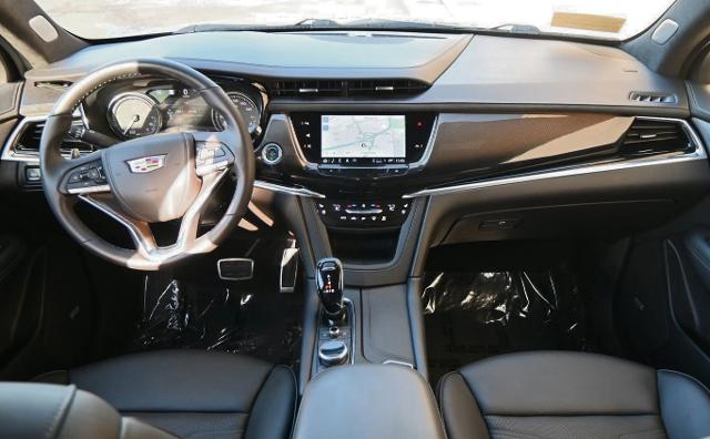 2023 Cadillac XT6 Vehicle Photo in NORWOOD, MA 02062-5222