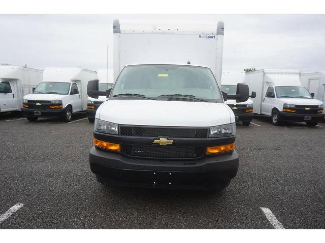 2023 Chevrolet Express Cutaway 4500 Vehicle Photo in ALCOA, TN 37701-3235