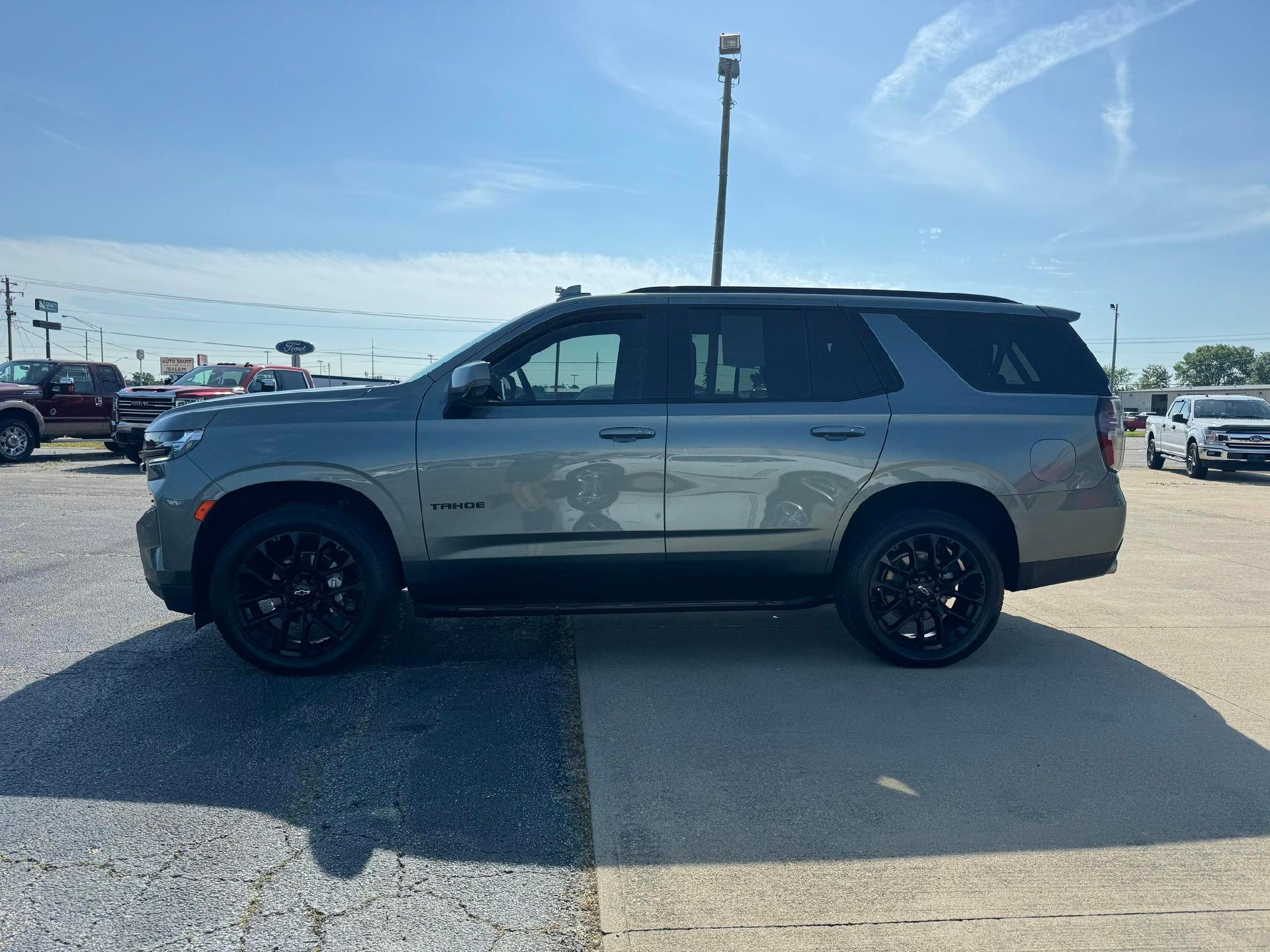 Used 2023 Chevrolet Tahoe RST with VIN 1GNSKRKLXPR255203 for sale in Salem, IL