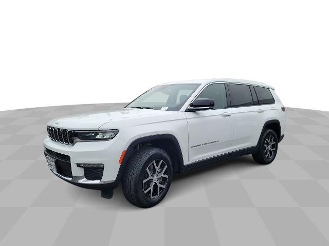 2023 Jeep Grand Cherokee L Vehicle Photo in LA MESA, CA 91942-8211