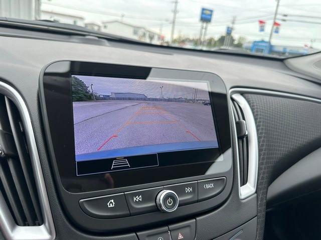 2025 Chevrolet Malibu Vehicle Photo in TUPELO, MS 38801-6508