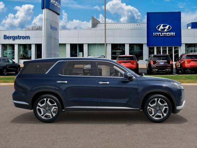 2025 Hyundai PALISADE Vehicle Photo in Green Bay, WI 54304