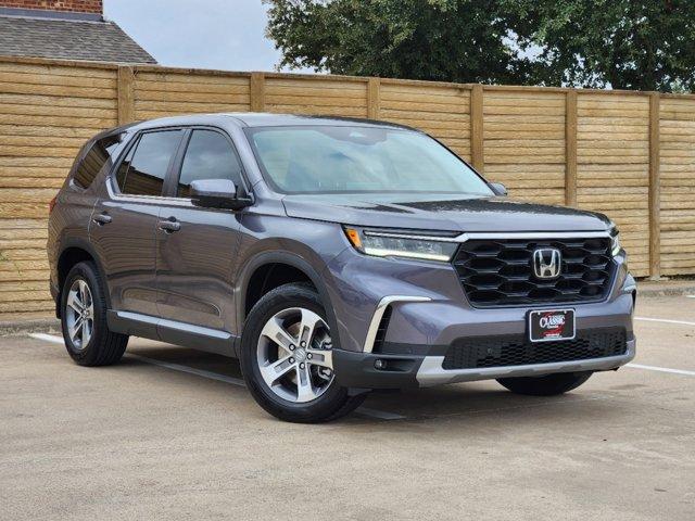 Used 2025 Honda Pilot EX-L with VIN 5FNYG2H48SB009180 for sale in Grapevine, TX