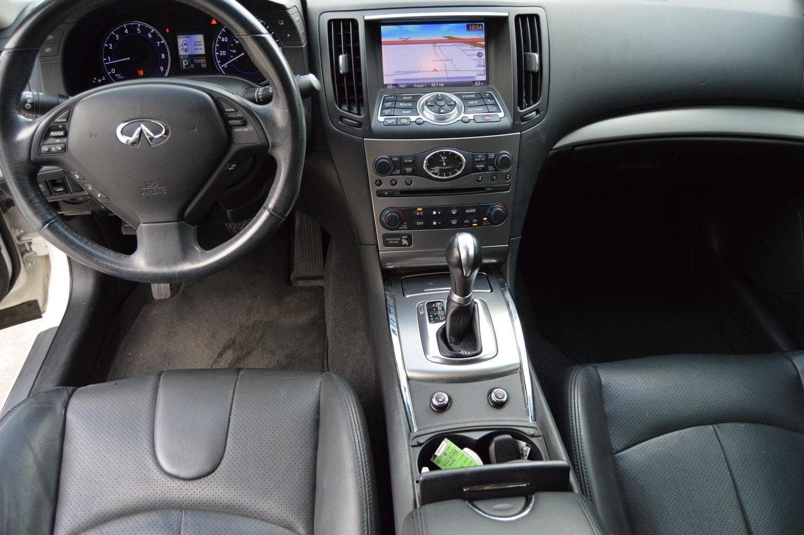 2015 INFINITI Q40 Vehicle Photo in Houston, TX 77090