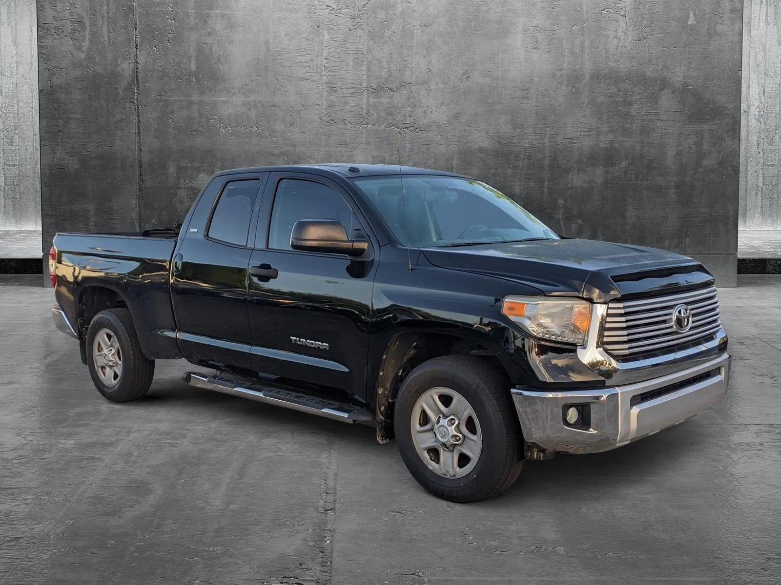 2016 Toyota Tundra 2WD Truck Vehicle Photo in PEMBROKE PINES, FL 33024-6534