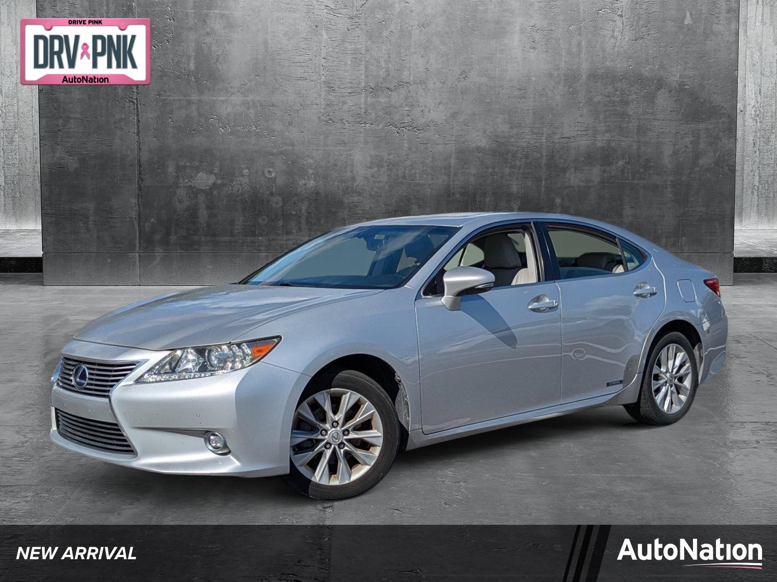 2014 Lexus ES 300h Vehicle Photo in Clearwater, FL 33761