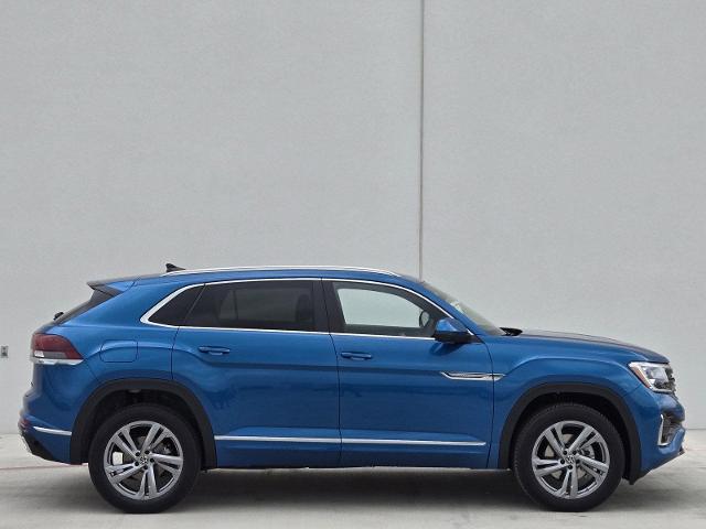 2024 Volkswagen Atlas Cross Sport Vehicle Photo in WEATHERFORD, TX 76087